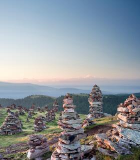 Gli Omini di Pietra all'alba