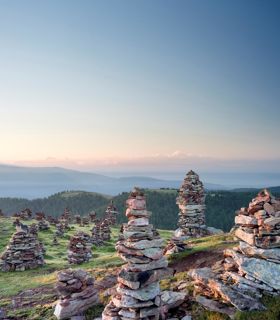 Gli Omini di Pietra all'alba