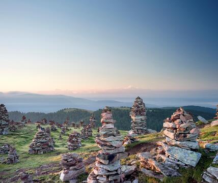 Gli Omini di Pietra all'alba